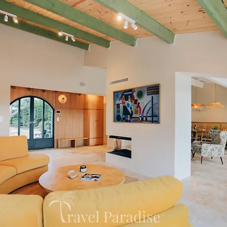 Du Golf Villa *