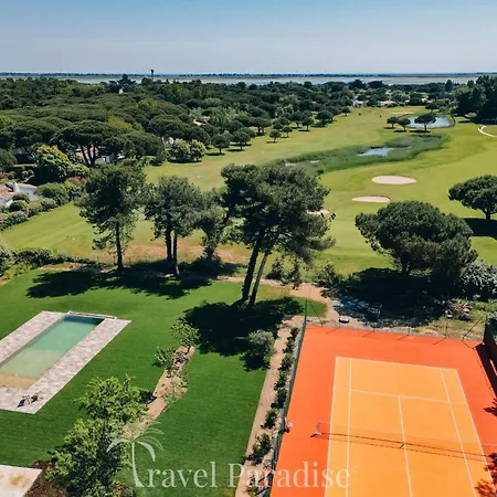 Du Golf Villa *